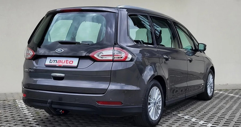 Ford Galaxy cena 98277 przebieg: 124000, rok produkcji 2016 z Zakroczym małe 704